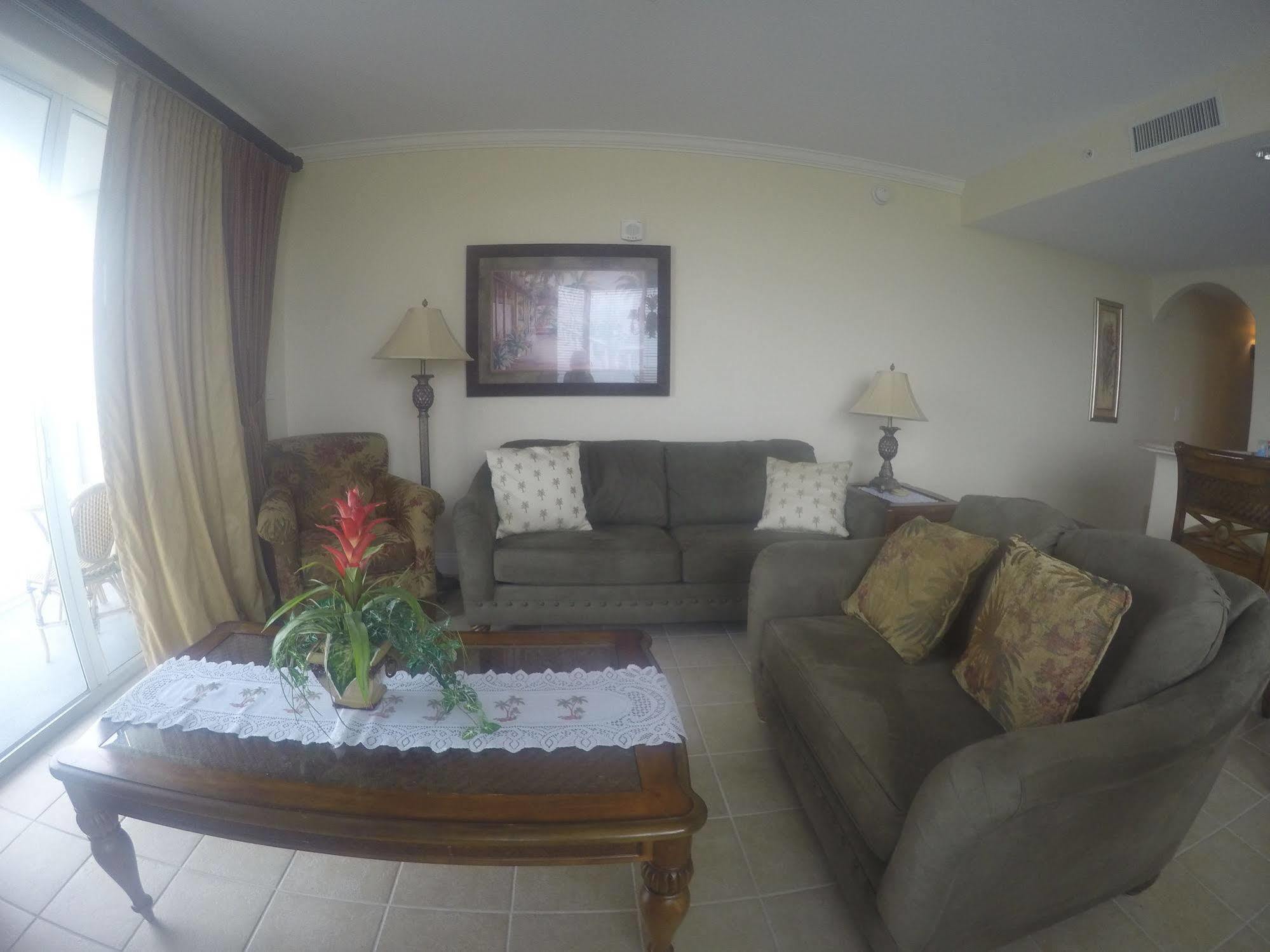 Lexington Vacations By Stark Hospitality Lacul Buena Vista Exterior foto