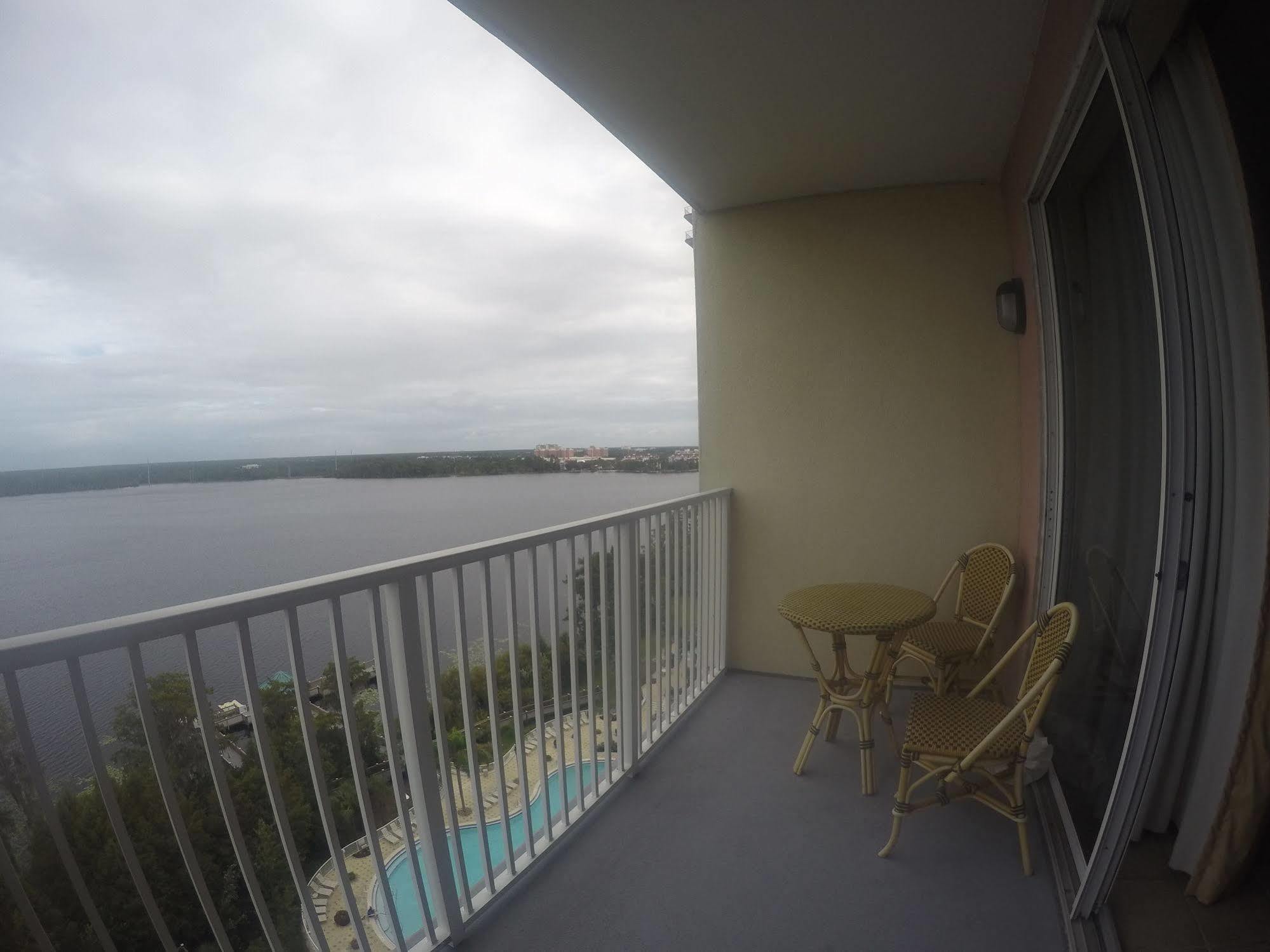 Lexington Vacations By Stark Hospitality Lacul Buena Vista Exterior foto